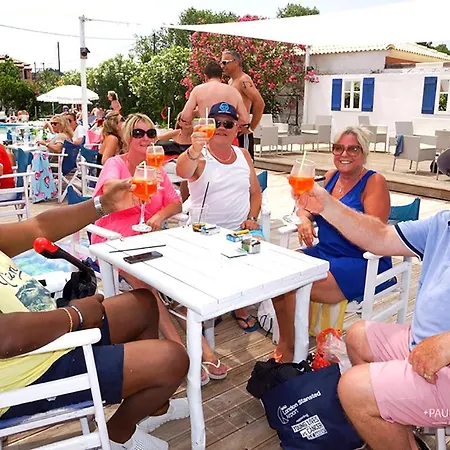 Erosea * Kavos