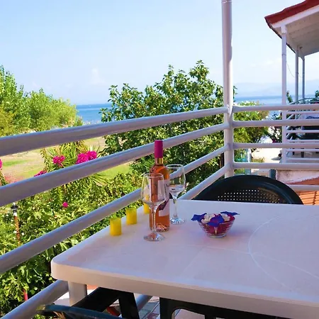Erosea Aparthotel *