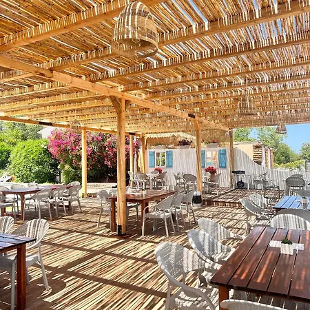 Erosea Aparthotel Kávos