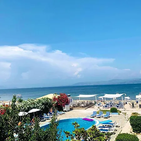 Erosea Apart-hotel 3*